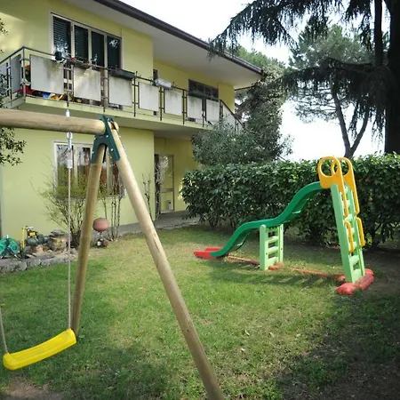 Agostini Daniela לינה וארוחת בוקר 3*